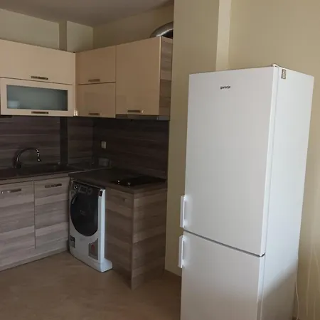 Луксозен Апартамент В К-Кс Златни Пясъци 4* Golden Sands