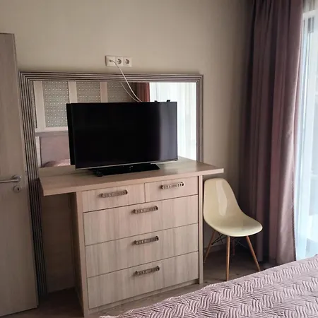 Луксозен Апартамент В К-Кс Златни Пясъци Hotell Golden Sands
