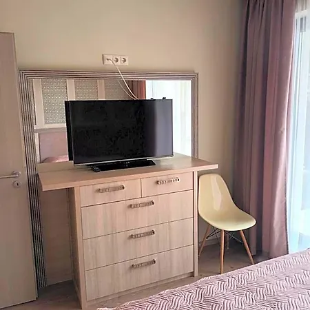 луксозен в 4 звезден 4* Sables d'or