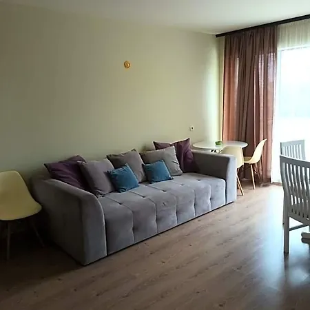 Hotel луксозен в 4 звезден